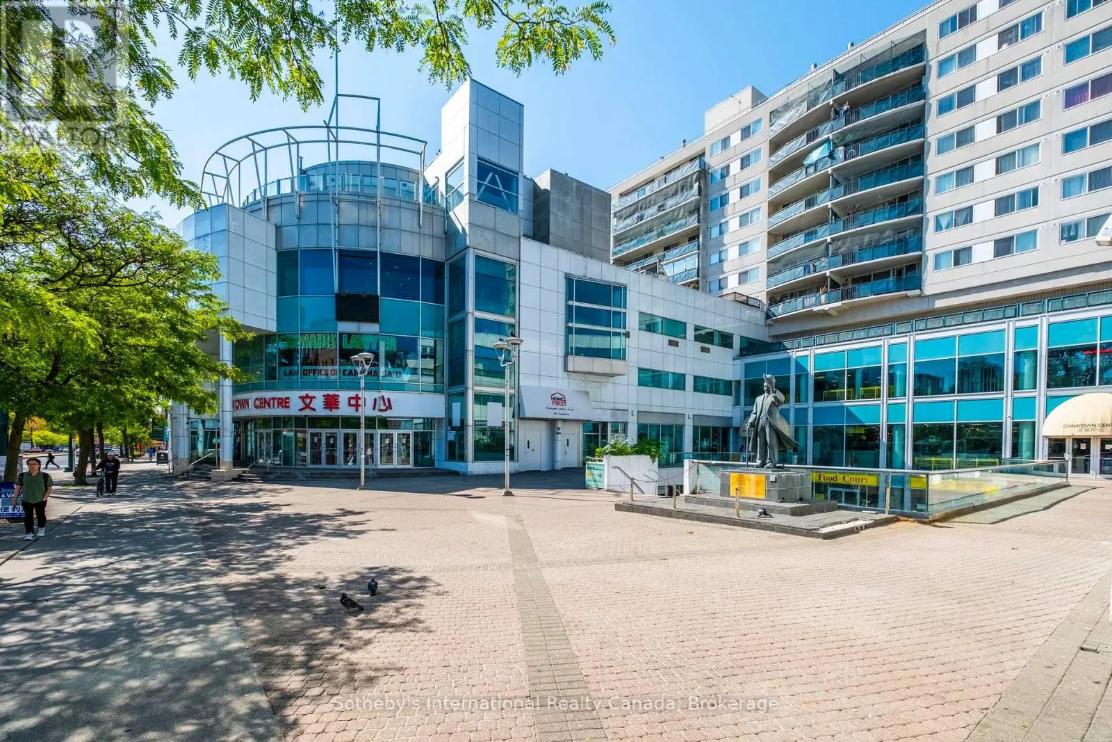 237 - 222 SPADINA AVENUE, #237
