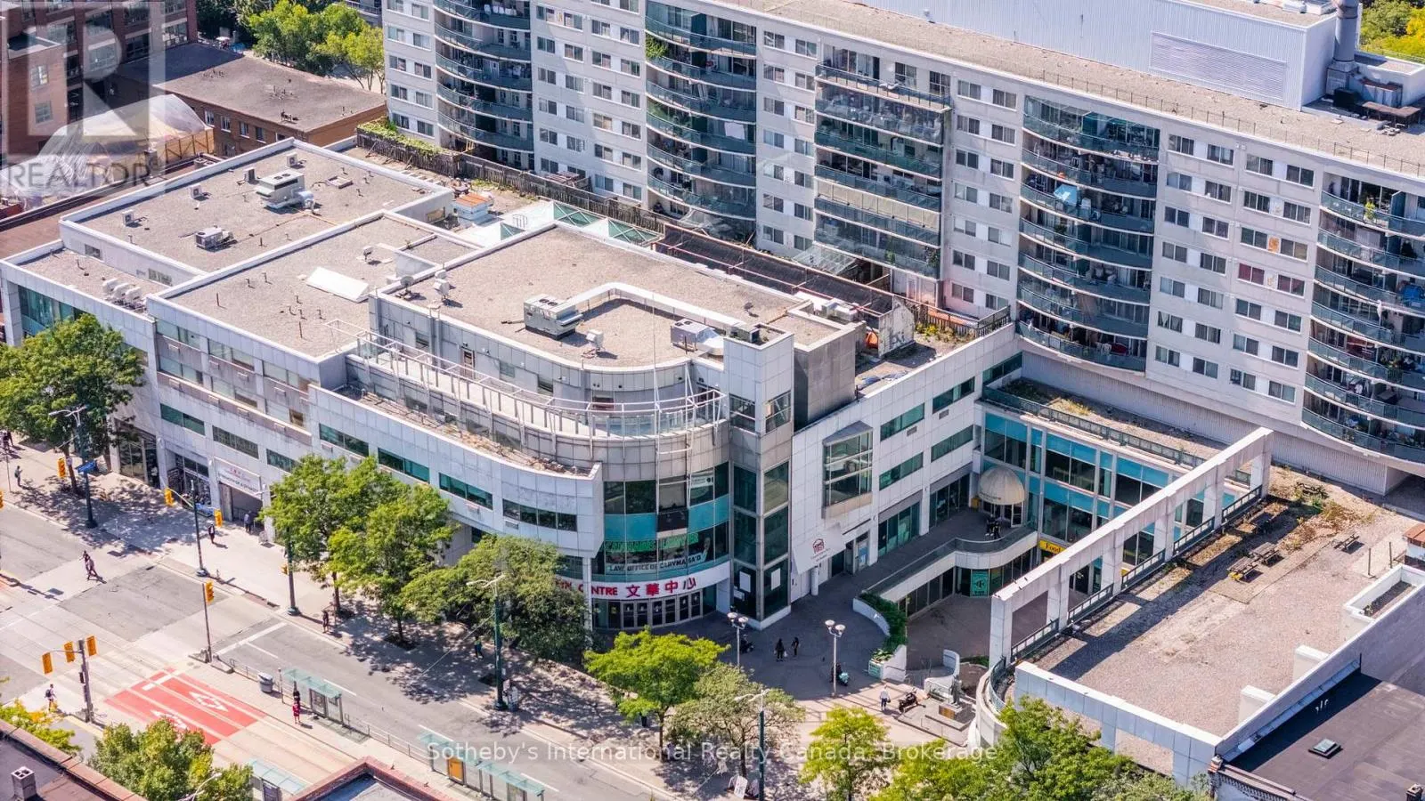 237 - 222 SPADINA AVENUE, #237