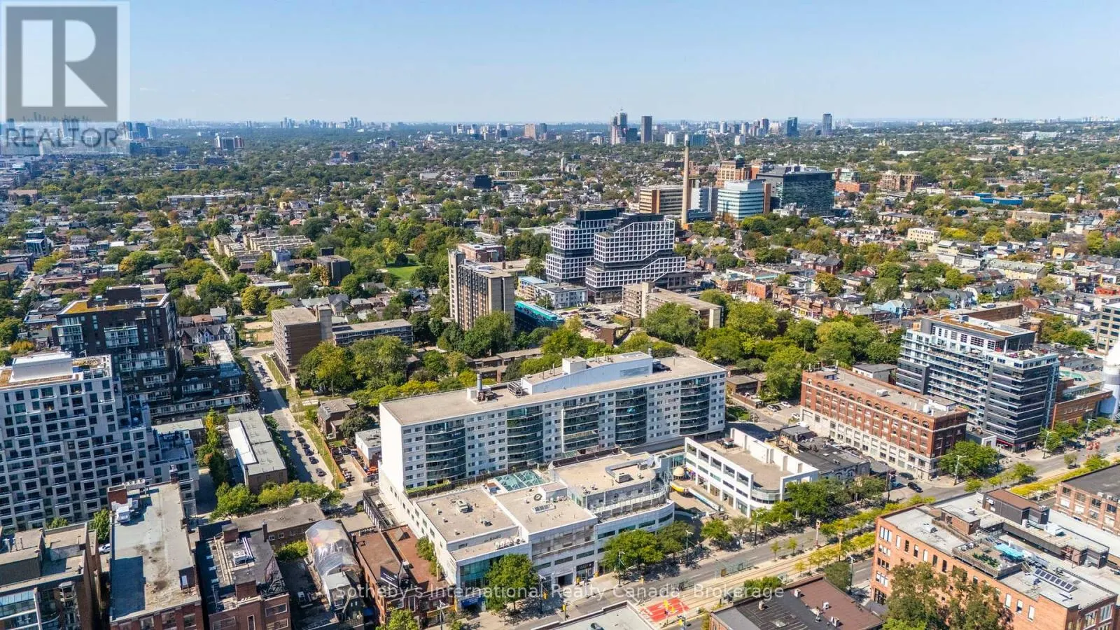 237 - 222 SPADINA AVENUE, #237
