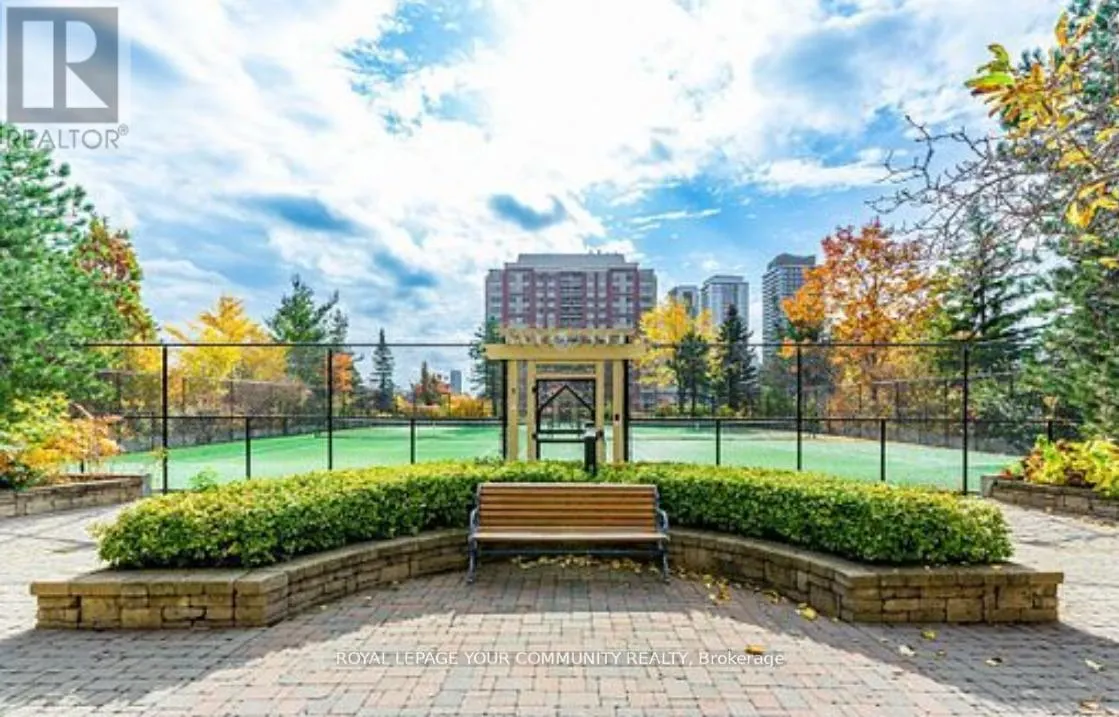 1629 - 15 NORTHTOWN WAY