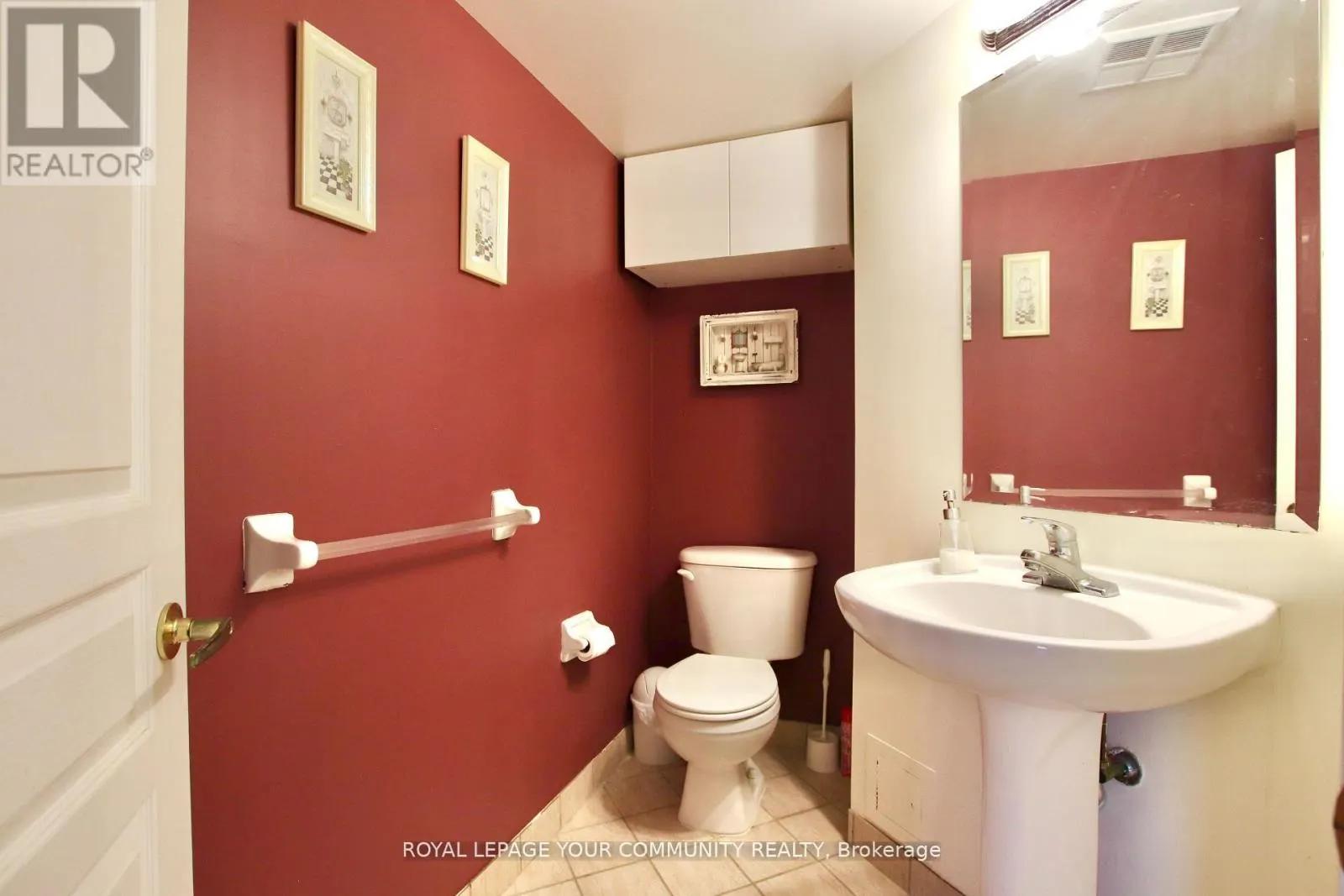 1629 - 15 NORTHTOWN WAY