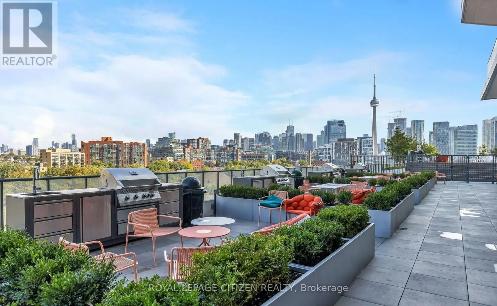 418 - 50 ORDNANCE STREET E