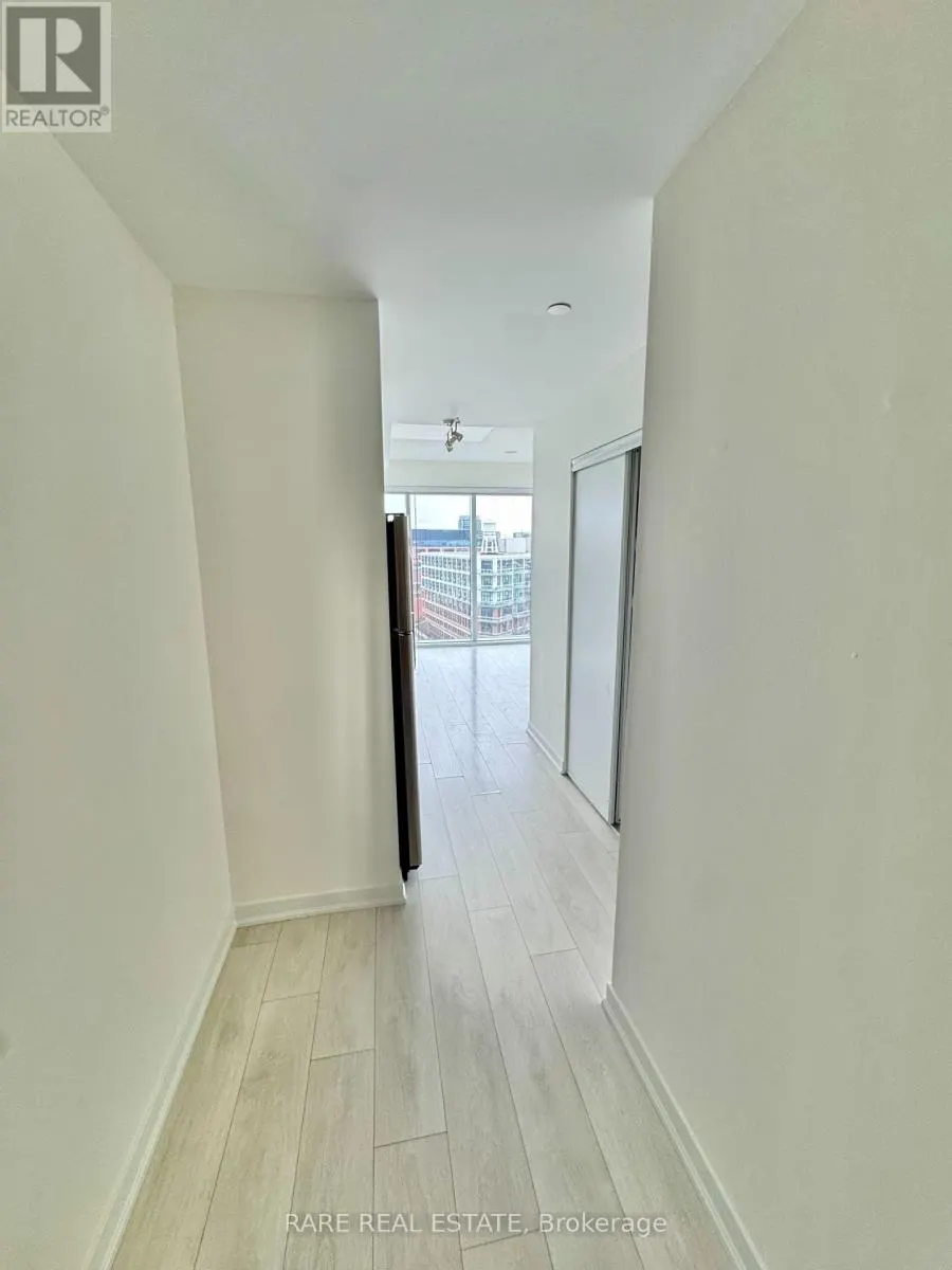 1112 - 150 EAST LIBERTY STREET