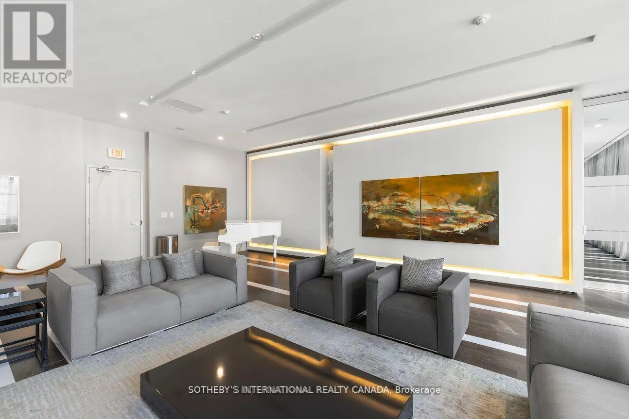 3007 - 8 CHARLOTTE STREET