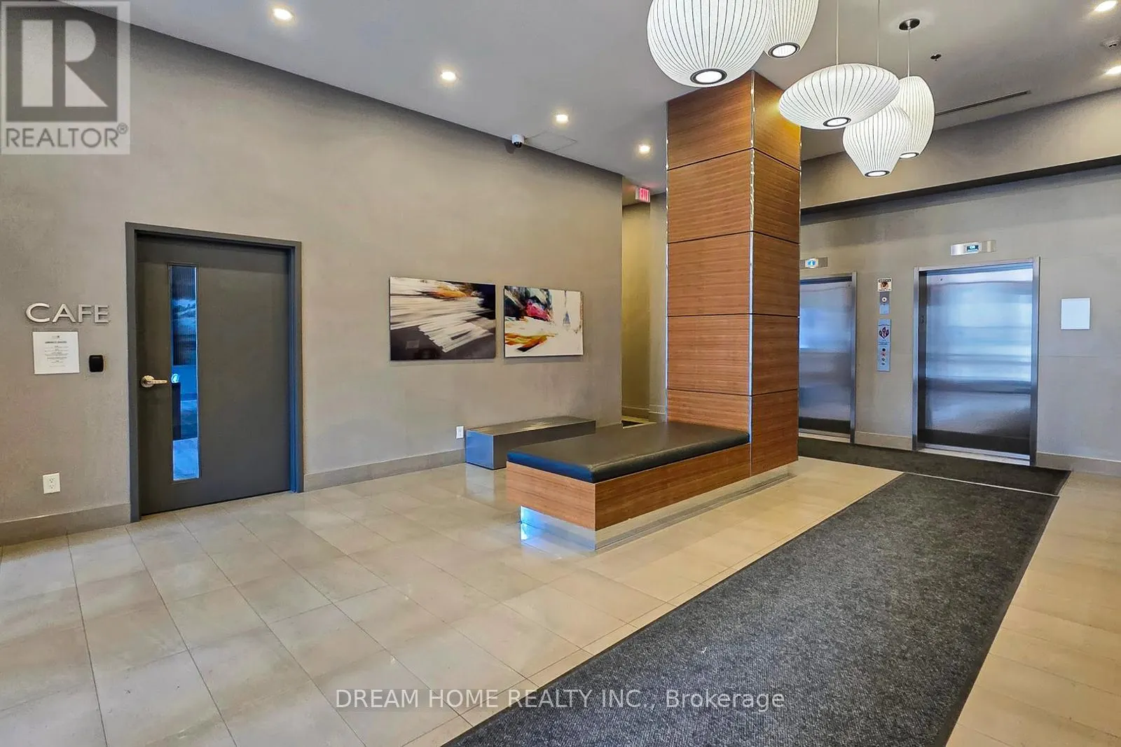 301 - 18 REAN DRIVE