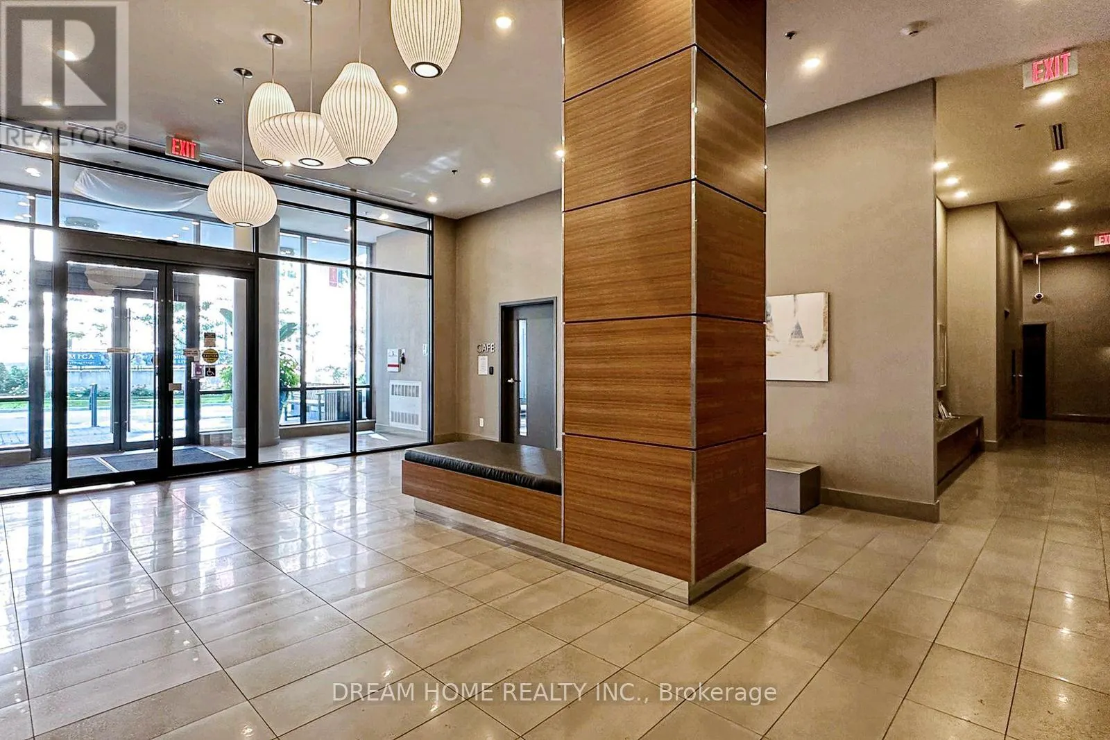 301 - 18 REAN DRIVE