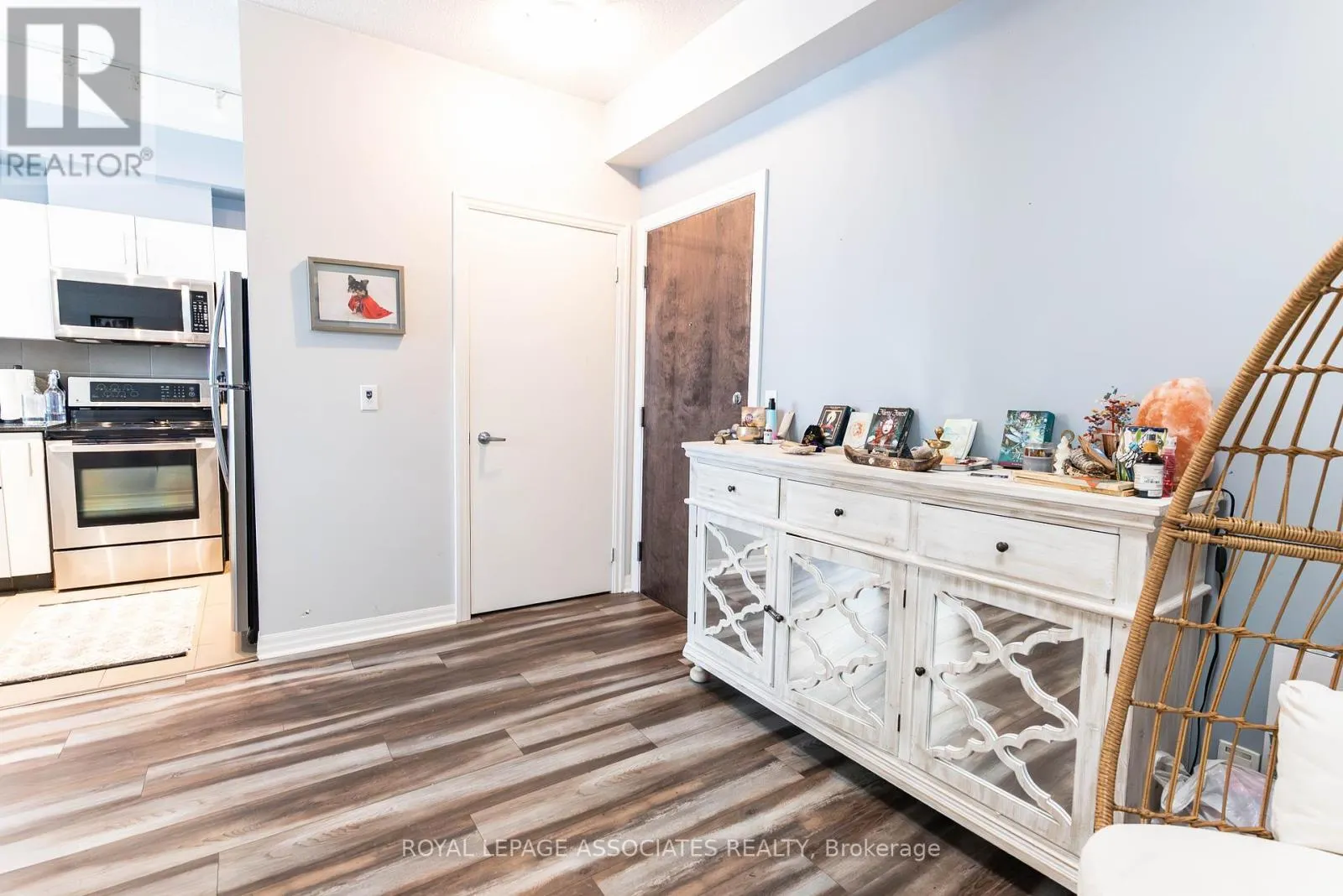 2407 - 16 YONGE STREET E
