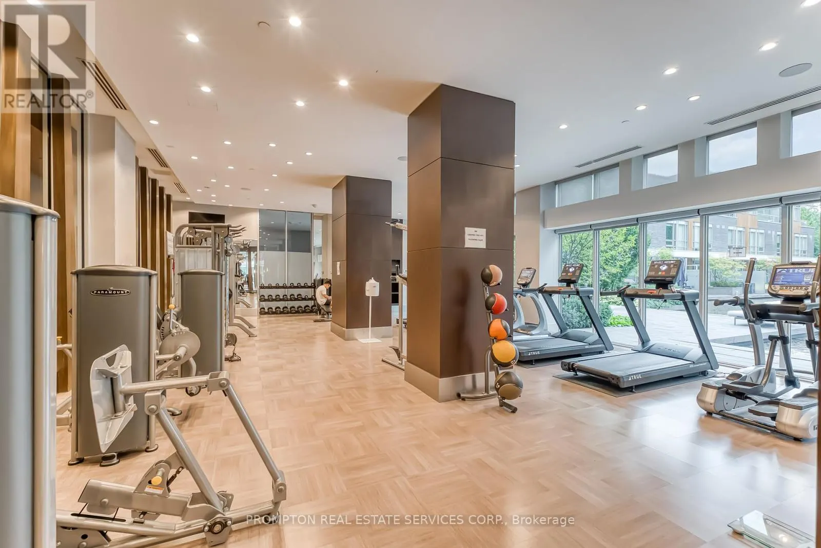 3102 - 88 SHEPPARD AVENUE E