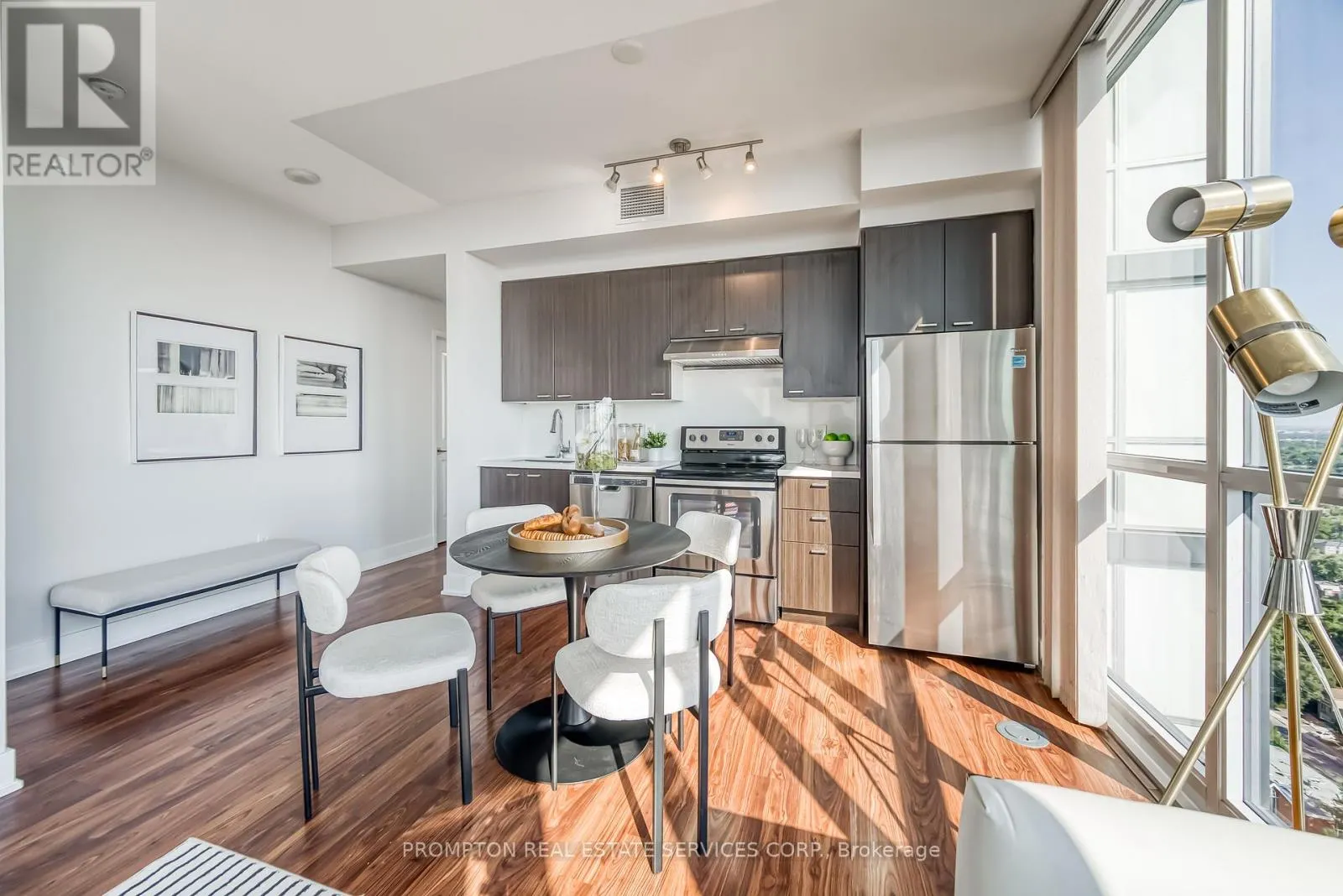 3102 - 88 SHEPPARD AVENUE E