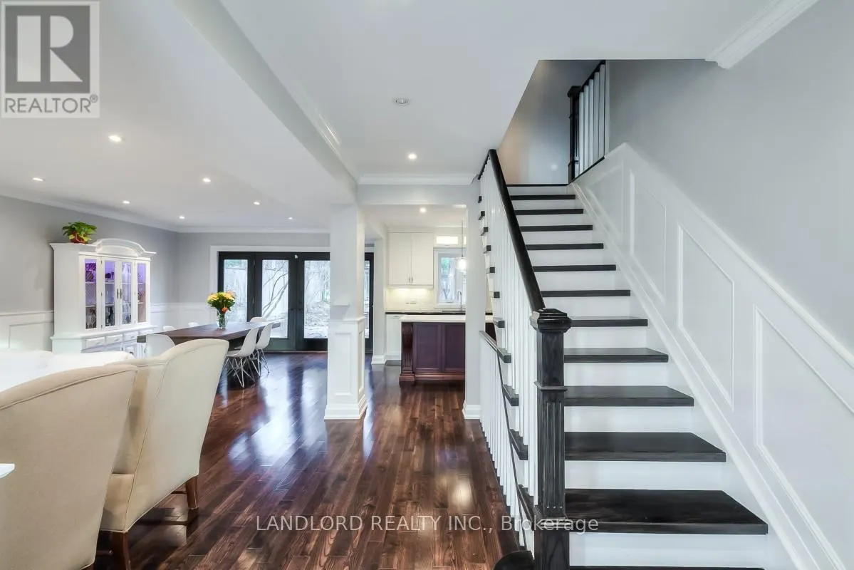 525 RUSSELL HILL ROAD