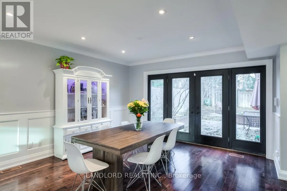 525 RUSSELL HILL ROAD