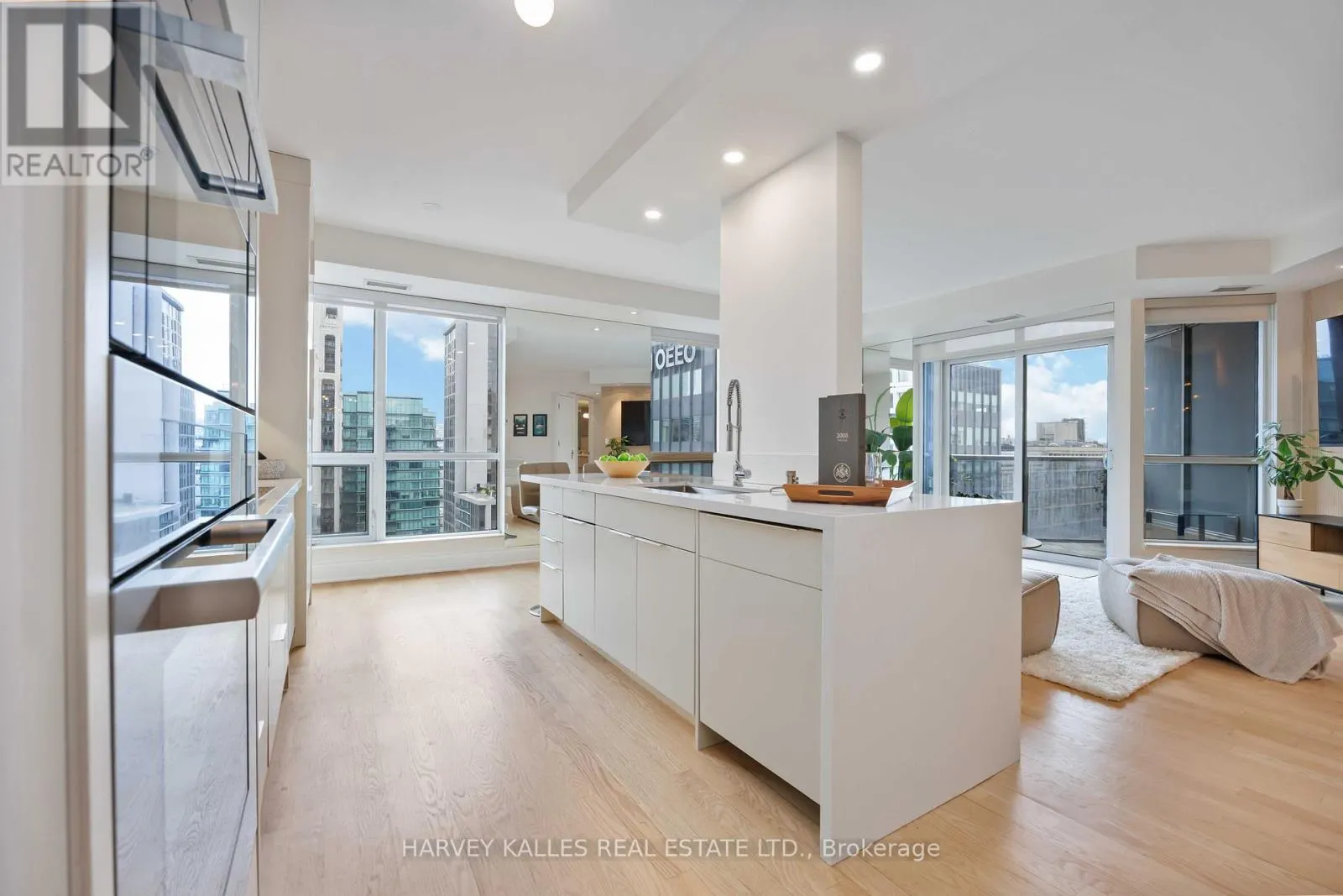 1403 - 10 BELLAIR STREET