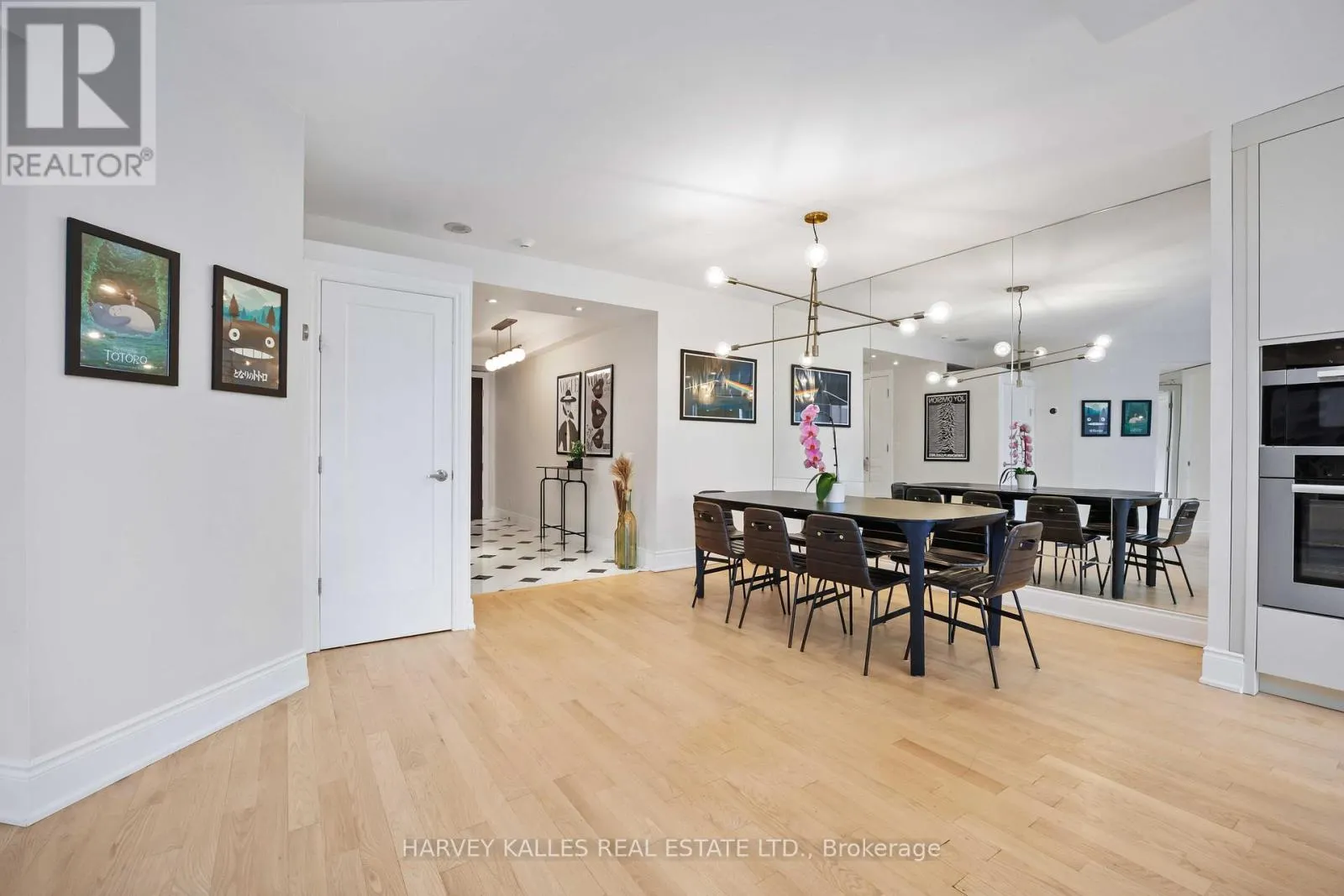1403 - 10 BELLAIR STREET