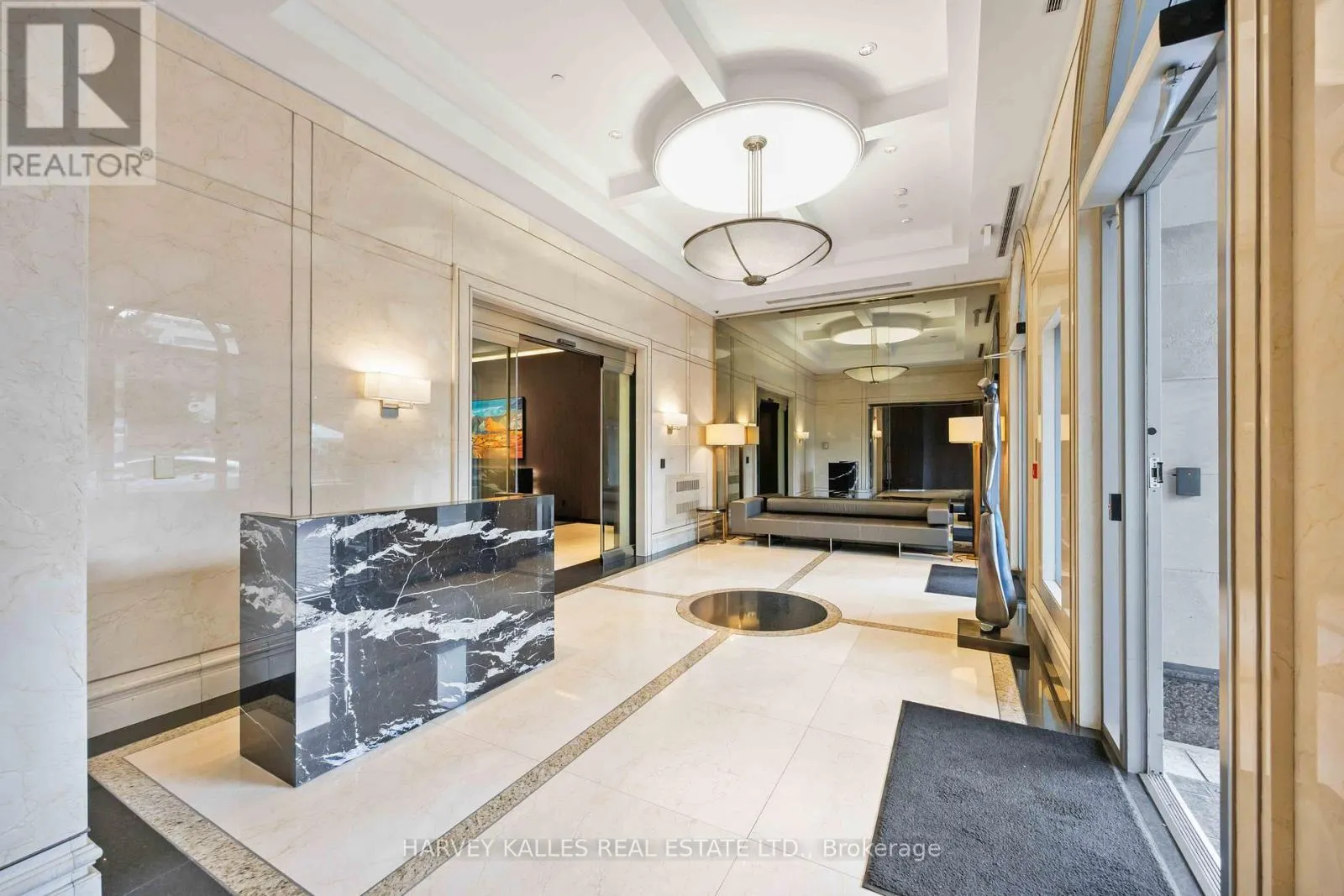 1403 - 10 BELLAIR STREET