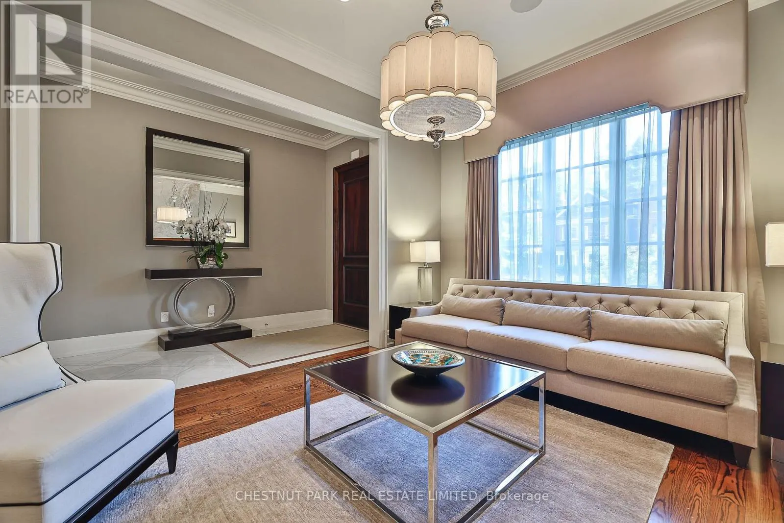 62 HEATH STREET W