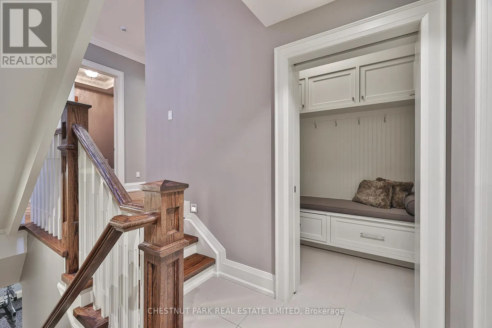 62 HEATH STREET W