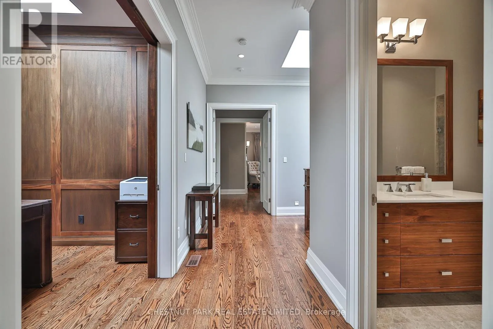62 HEATH STREET W