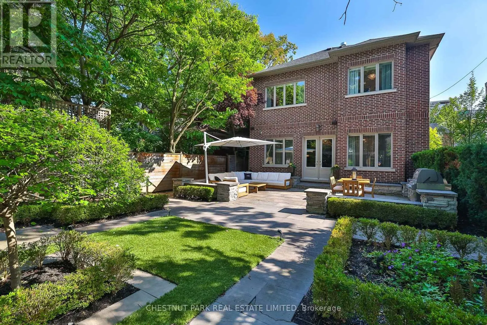 62 HEATH STREET W