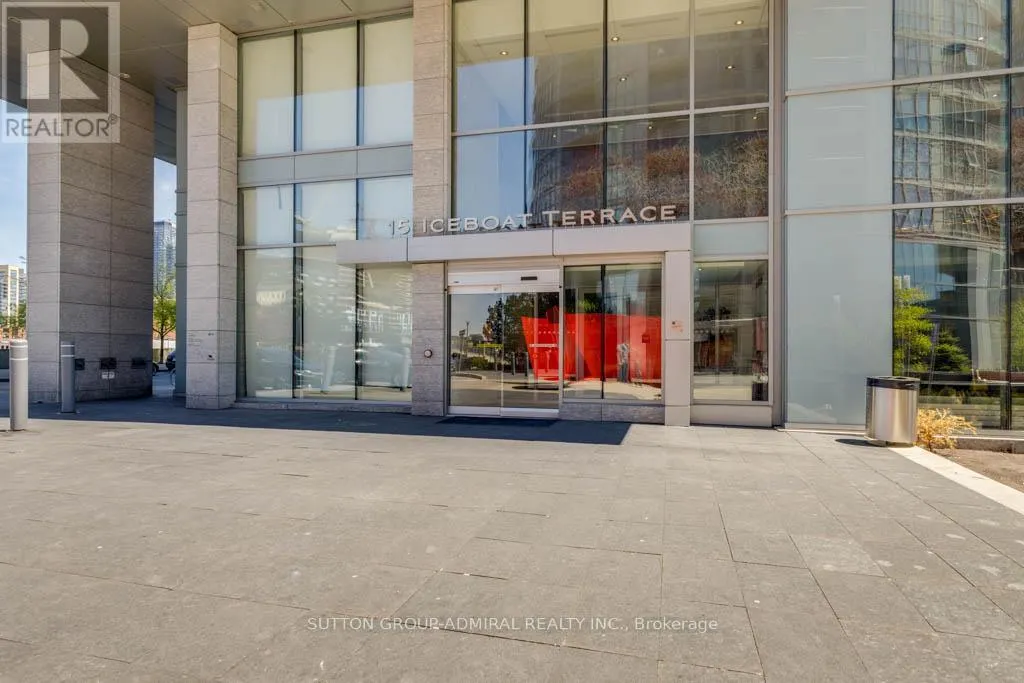 937 - 15 ICEBOAT TERRACE