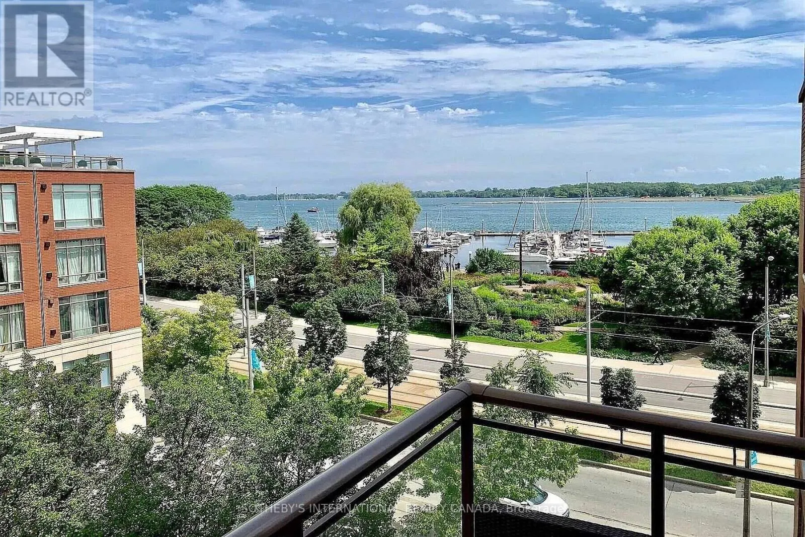 505W - 500 QUEENS QUAY W