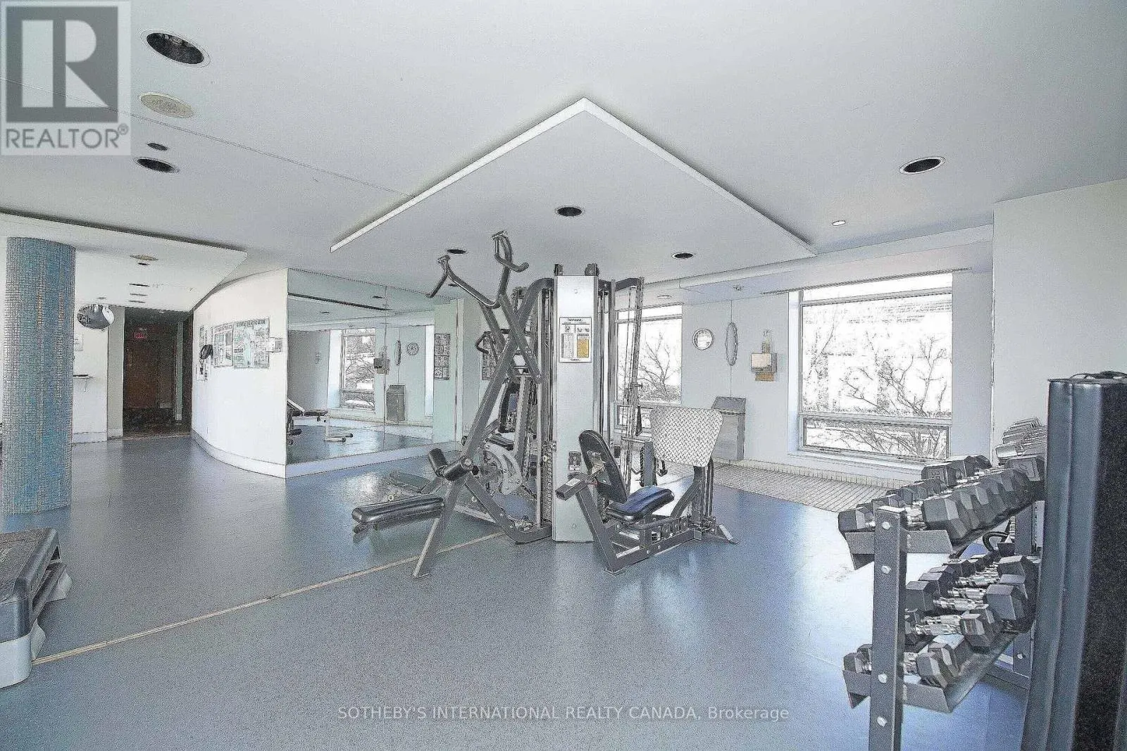 505W - 500 QUEENS QUAY W