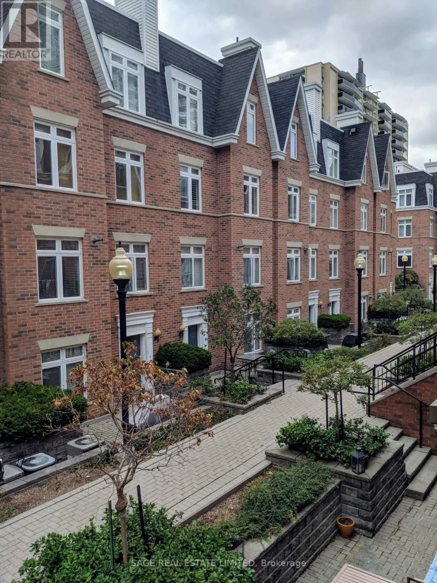 28 - 87 LILLIAN STREET