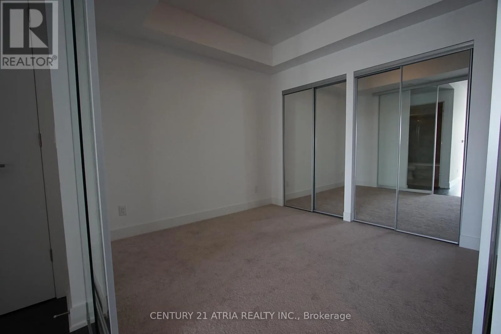 816 - 3018 YONGE STREET