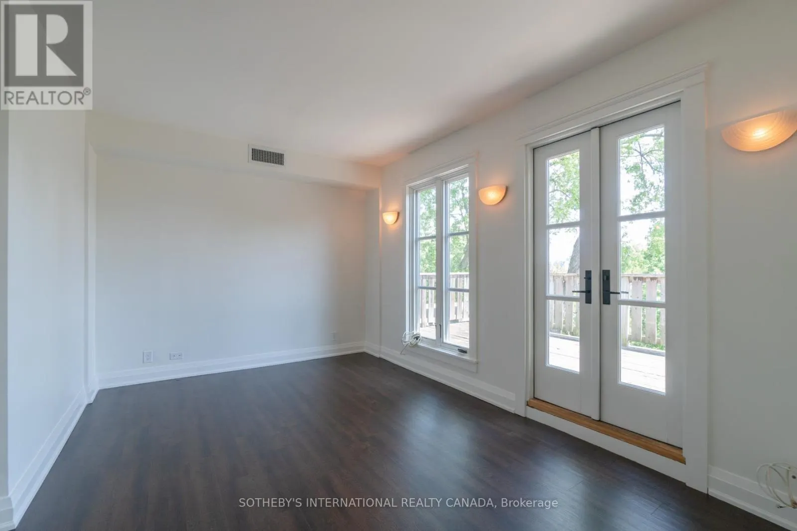 UNIT 3 - 215-217 CARLTON STREET
