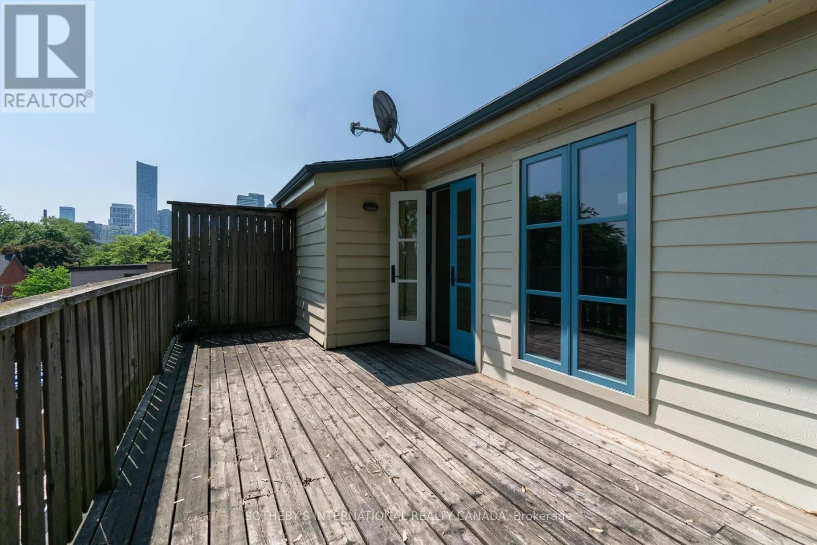 UNIT 3 - 215-217 CARLTON STREET