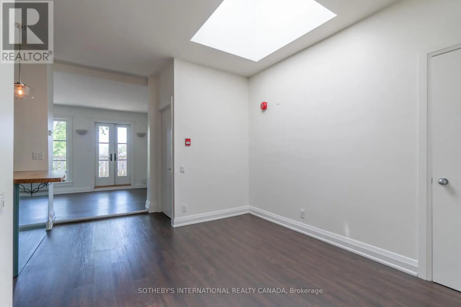 UNIT 3 - 215-217 CARLTON STREET