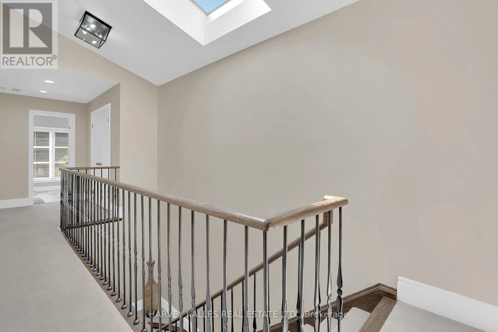 398 BEDFORD PARK