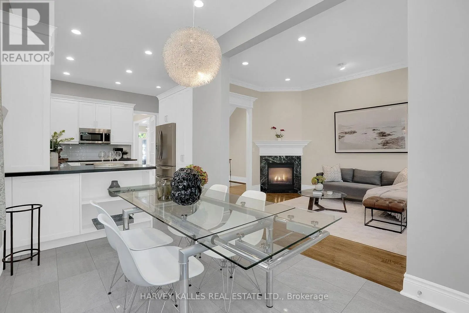 398 BEDFORD PARK
