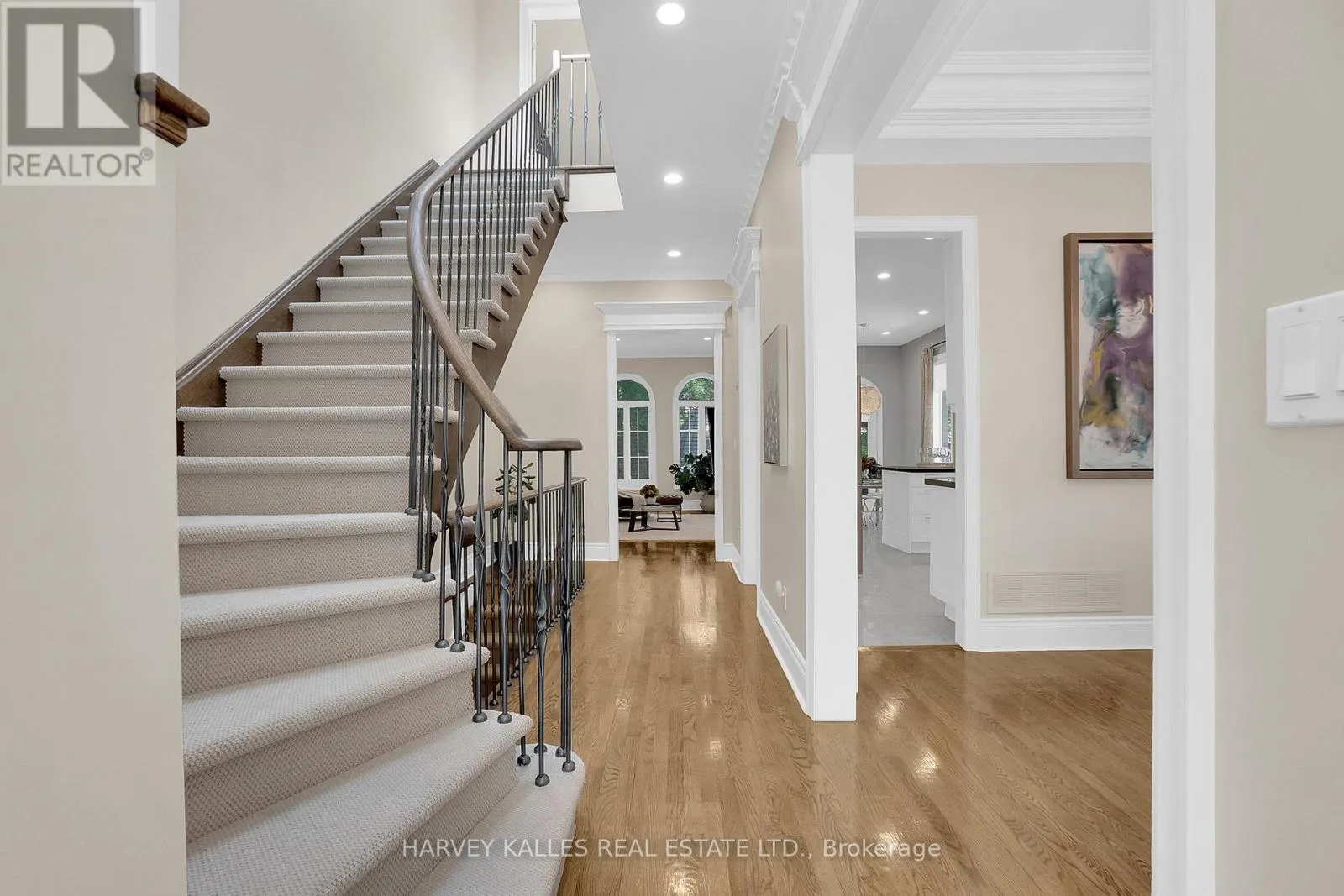 398 BEDFORD PARK