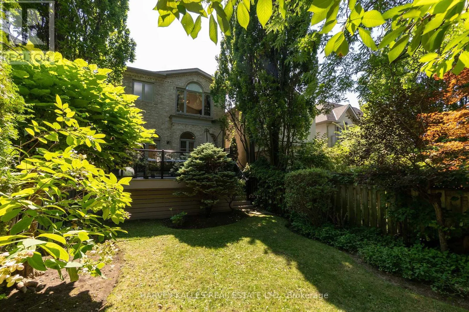 398 BEDFORD PARK