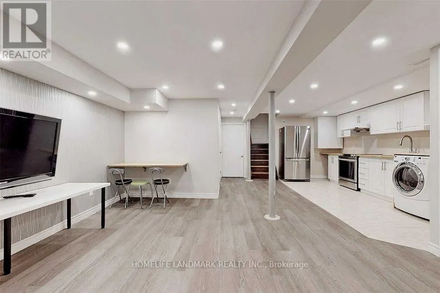 LOWER - 99 PAINSWICK CRESCENT