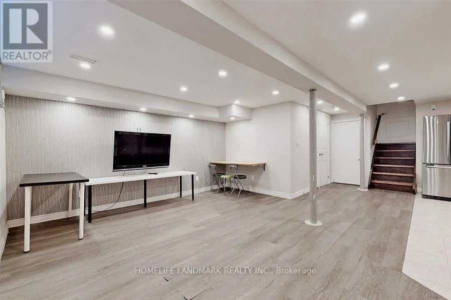 LOWER - 99 PAINSWICK CRESCENT