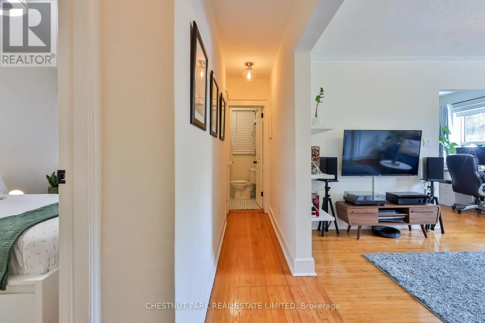 5 - 1648 BATHURST STREET