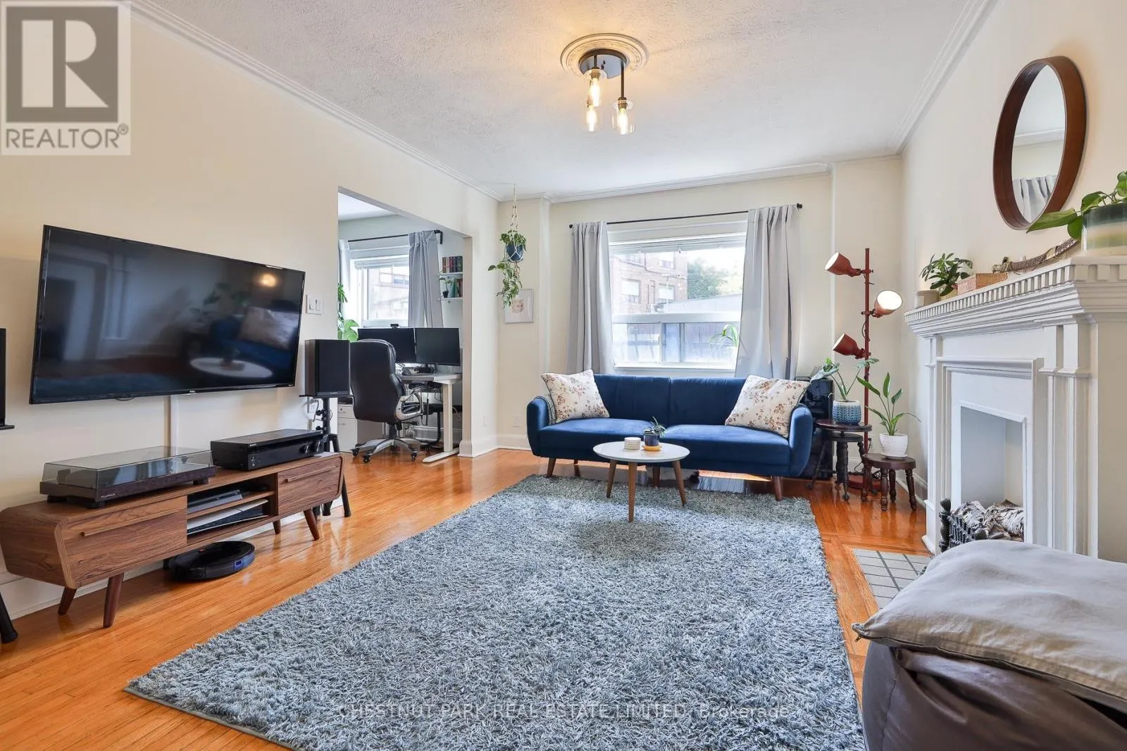 5 - 1648 BATHURST STREET