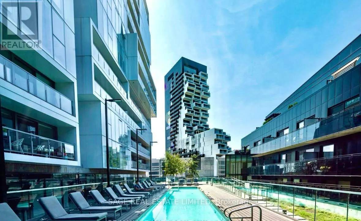 1124 - 32 TROLLEY CRESCENT
