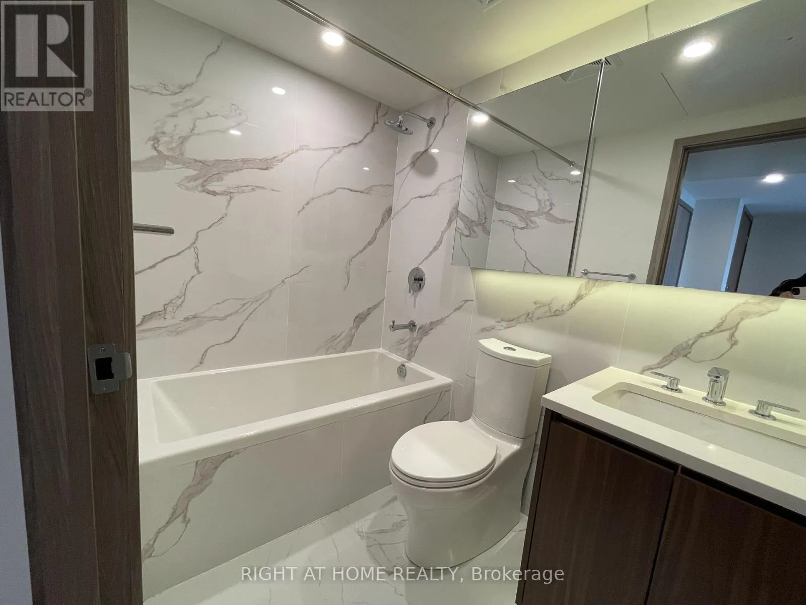 2012 - 3 CONCORD CITYPLACE WAY