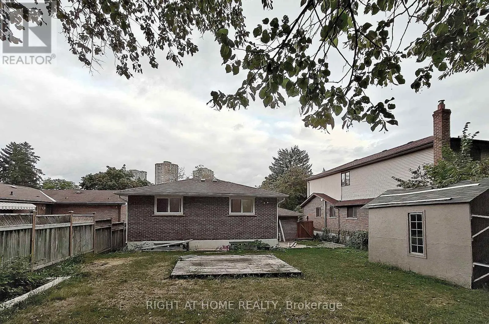 182 MCNICOLL AVENUE