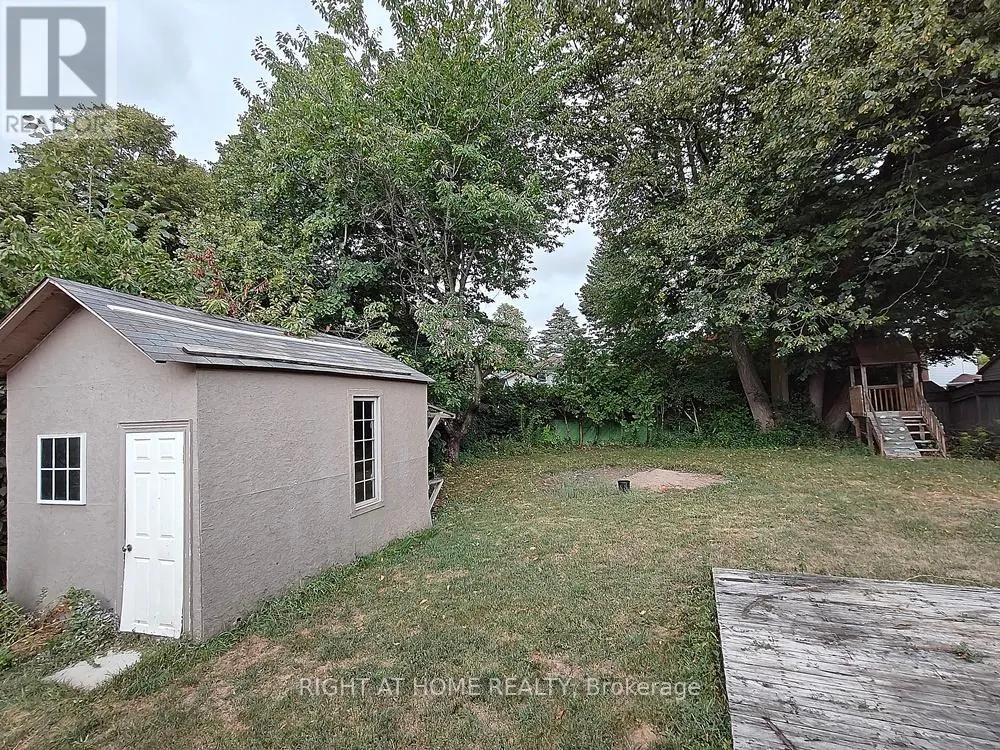 182 MCNICOLL AVENUE