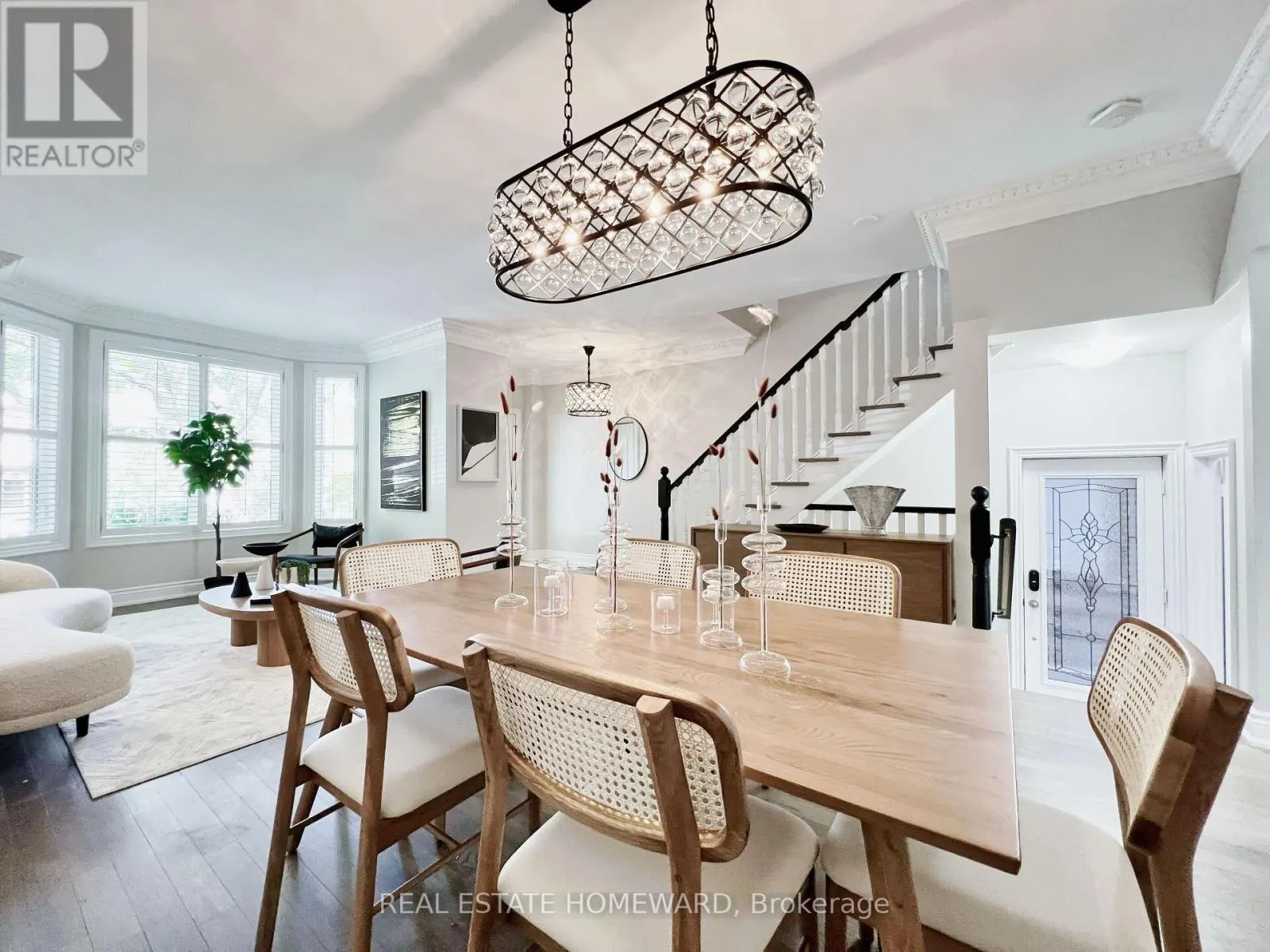 307 DELORAINE AVENUE