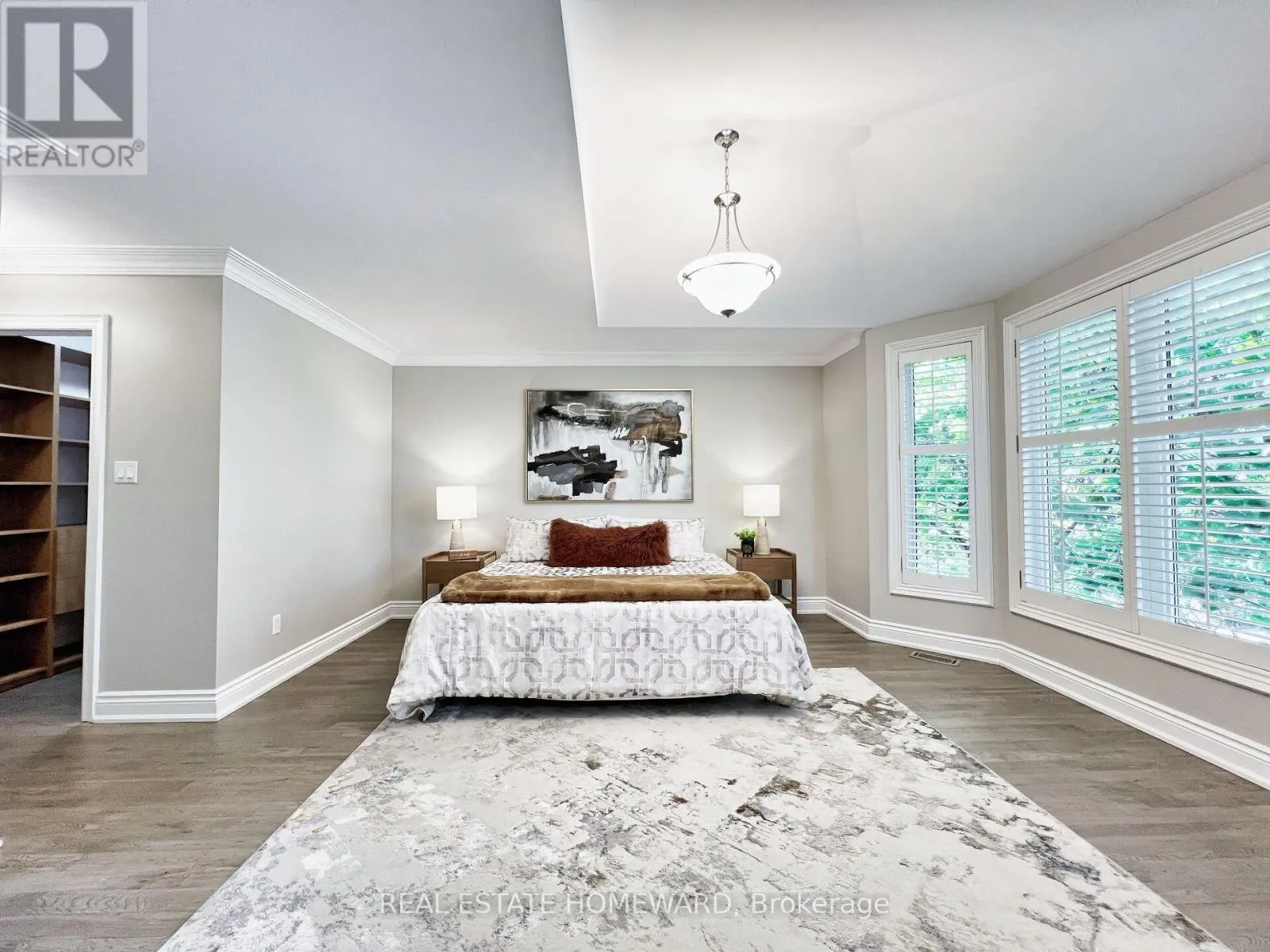 307 DELORAINE AVENUE