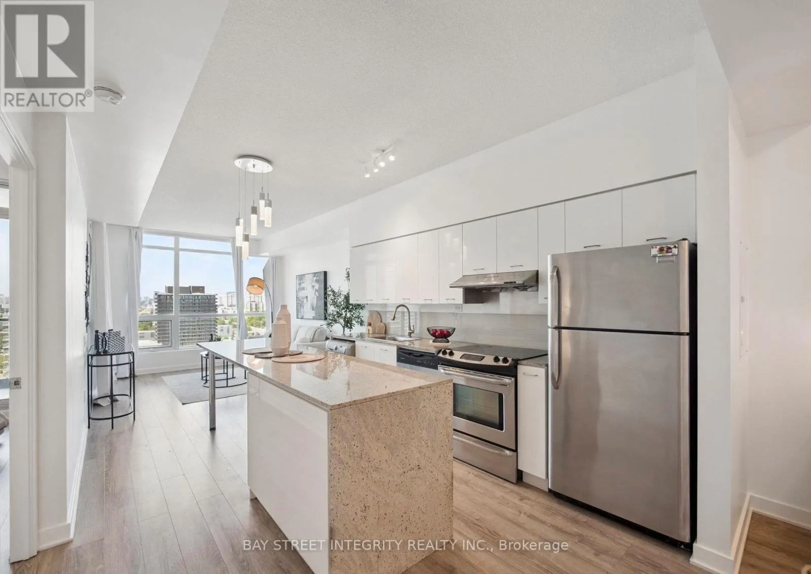 2703 - 29 SINGER COURT
