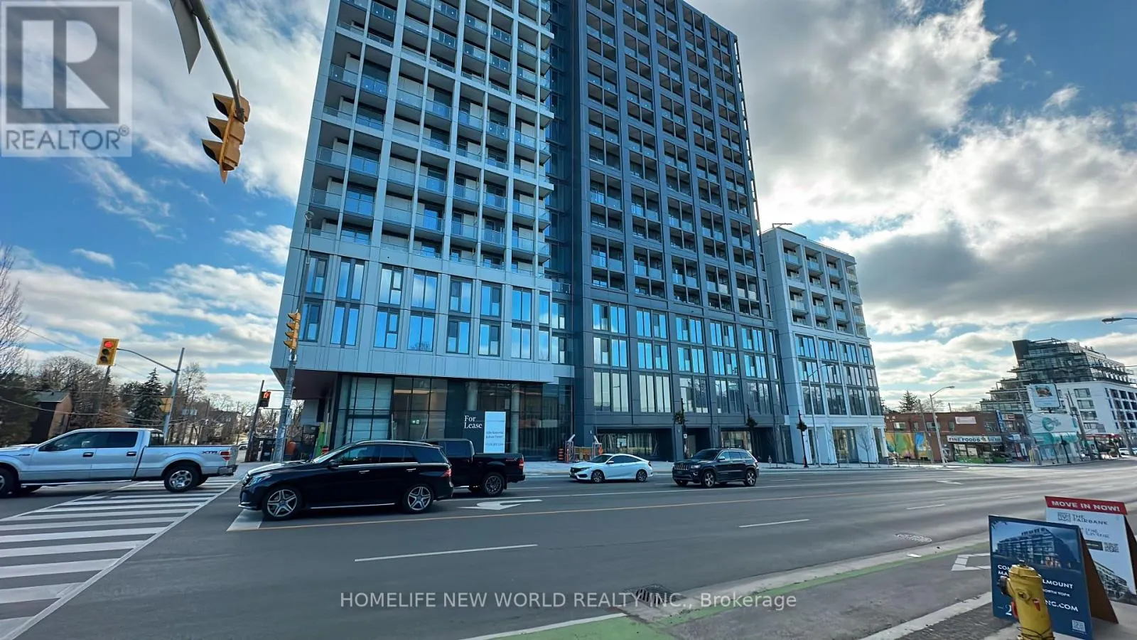 1621 - 2020 BATHURST STREET