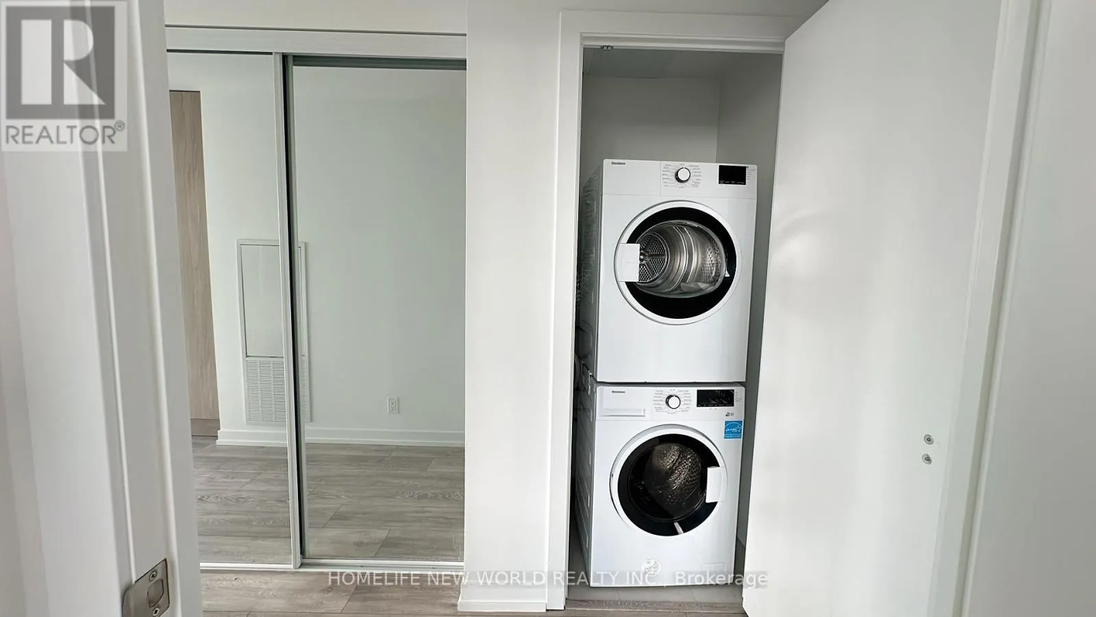 1621 - 2020 BATHURST STREET