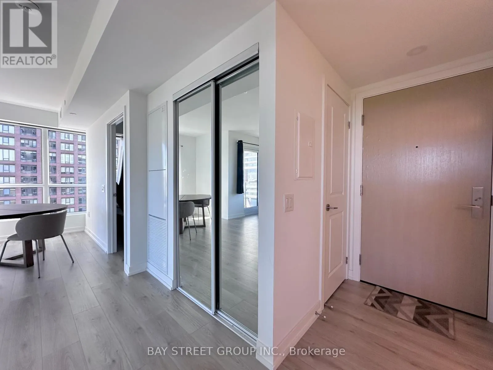 2311 - 395 BLOOR STREET E