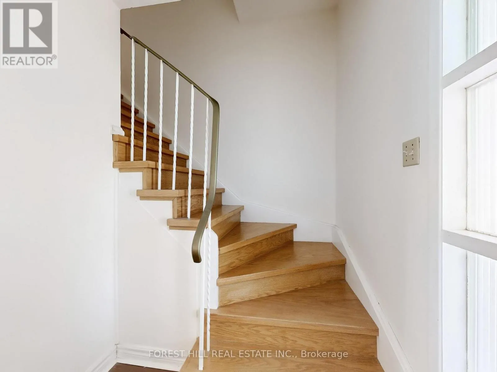 97 ASPENWOOD DRIVE