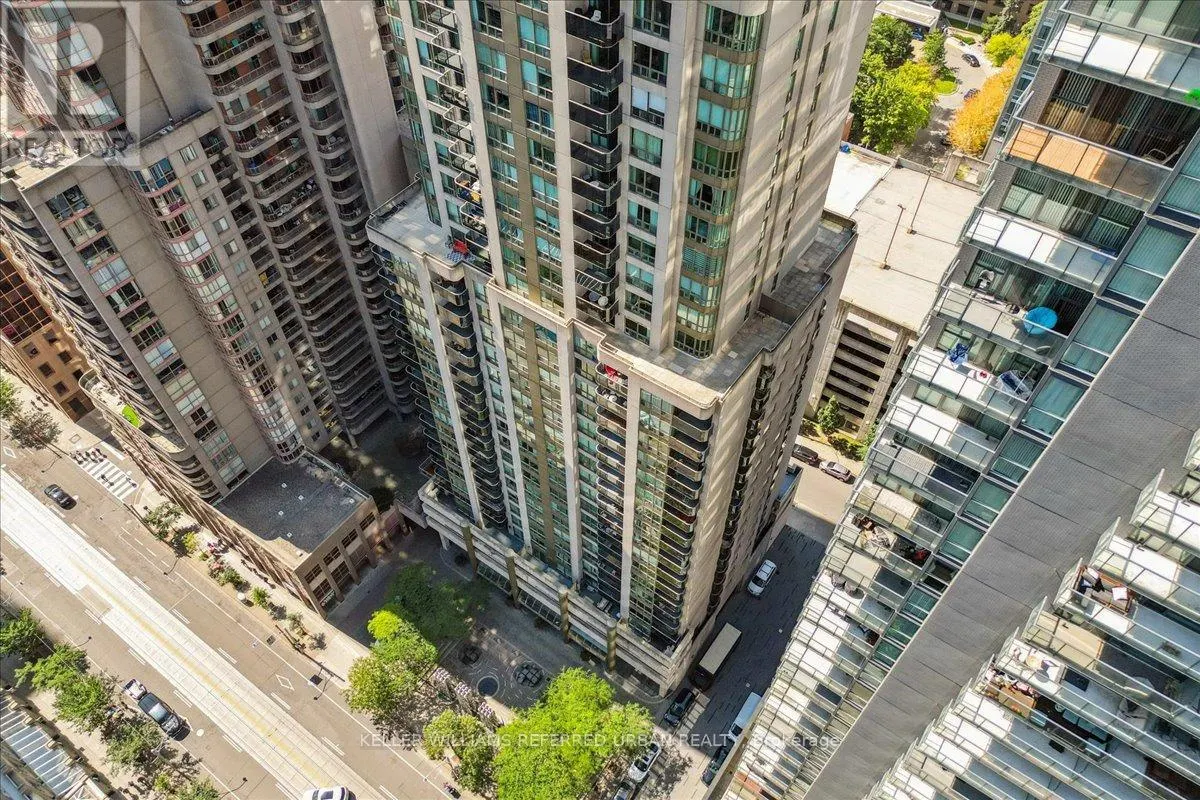 #1911 - 750 BAY STREET